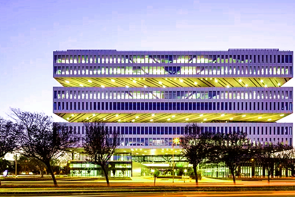 建筑中智能樓宇自控系統(tǒng)的優(yōu)勢！(圖1)